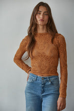 Load image into Gallery viewer, Jacquard Fishnet Top (4 Colors)