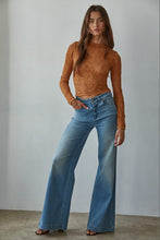 Load image into Gallery viewer, Jacquard Fishnet Top (4 Colors)