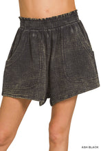 Load image into Gallery viewer, Gauze Cotton Shorts (2 Colors)