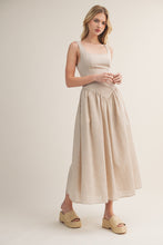 Load image into Gallery viewer, Square Neck Basque Dress (2 Colors)