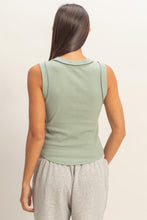 Load image into Gallery viewer, Relaxed Tank Top (3 Colors)