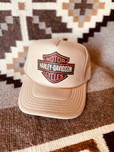 Load image into Gallery viewer, Vintage Harley Trucker Hat (More Colors)