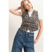 Load image into Gallery viewer, Leopard Button Vest
