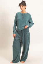 Load image into Gallery viewer, Mineral Washed Barrel Sweatpants (2 Colors)