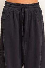 Load image into Gallery viewer, Barrel Sweatpants (3 Colors)
