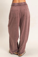 Load image into Gallery viewer, Mineral Washed Barrel Sweatpants (2 Colors)