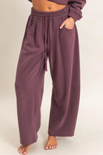 Load image into Gallery viewer, Barrel Sweatpants (3 Colors)