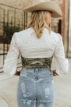 Load image into Gallery viewer, Jacquard Halter Vest
