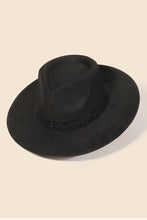 Load image into Gallery viewer, Vintage Western Hat
