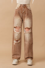 Load image into Gallery viewer, Julie Distressed Jeans
