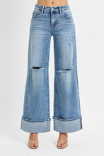 Load image into Gallery viewer, Mid Rise Wide Cuffed Jeans
