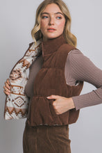 Load image into Gallery viewer, Reversible Corduroy Puffer Vest
