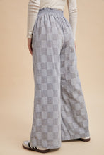 Load image into Gallery viewer, Checker Wide Palazzo Pants
