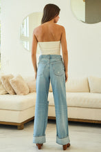 Load image into Gallery viewer, Chill Retro Jeans
