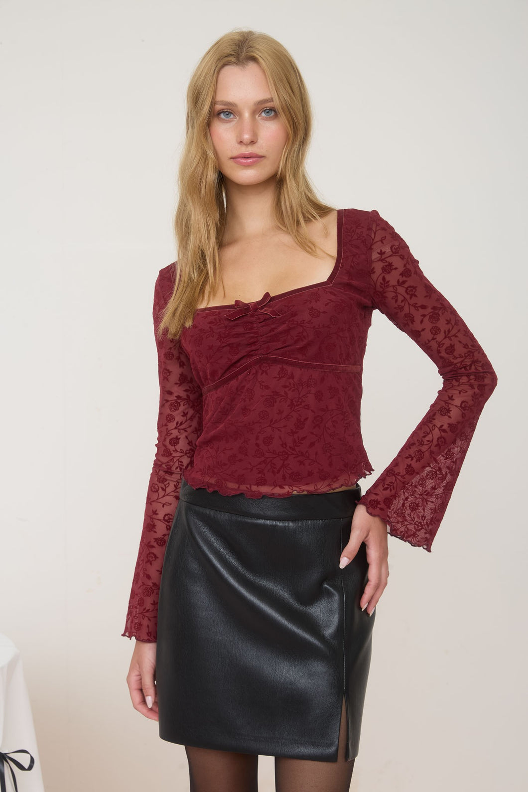 Velvet 90's Vibe Top (2 Colors)