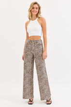 Load image into Gallery viewer, Leopard High Rise Wide Leg

