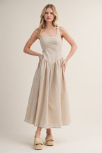 Load image into Gallery viewer, Square Neck Basque Dress (2 Colors)
