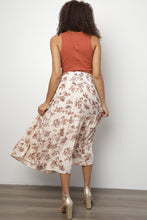 Load image into Gallery viewer, Horse Print Maxi Skirt
