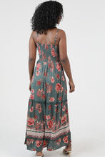 Load image into Gallery viewer, Country Floral Maxi Dress
