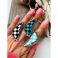 Load image into Gallery viewer, Checkered Bolt Cuff Ring
