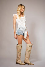 Load image into Gallery viewer, Floral Lace Ruffle Top
