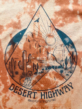 Load image into Gallery viewer, Desert Highway Marble Cropped Tee
