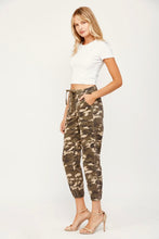 Load image into Gallery viewer, Military Camo Joggers
