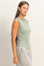 Load image into Gallery viewer, Relaxed Tank Top (3 Colors)

