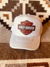 Load image into Gallery viewer, Vintage Harley Trucker Hat (Multiple Colors)
