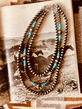 Load image into Gallery viewer, Navajo Pearl Necklace
