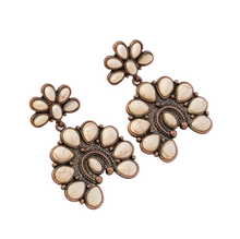 Load image into Gallery viewer, Deena Earrings (2 Colors)
