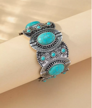 Load image into Gallery viewer, Turquoise Stretch Bracelet
