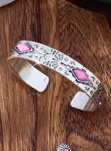 Load image into Gallery viewer, Gemstone Bracelet (2 Colors)
