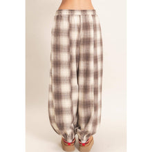 Load image into Gallery viewer, Plaid Jogger Pants (2 Colors)

