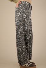 Load image into Gallery viewer, Leopard Barrel Pants
