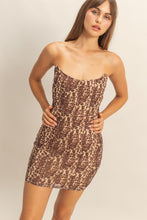 Load image into Gallery viewer, Leopard Bodycon Mini Dress
