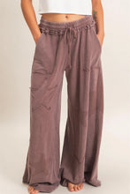 Load image into Gallery viewer, Star Patch Wide Leg Pants (2 Colors)

