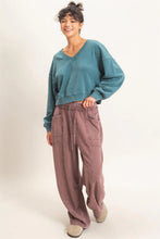 Load image into Gallery viewer, Mineral Washed Barrel Sweatpants (2 Colors)
