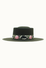 Load image into Gallery viewer, Clyde Embroidered Gambler Hat
