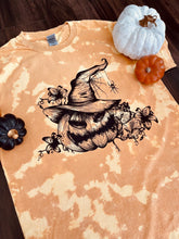 Load image into Gallery viewer, Spooky Pumpkin Kitty Tee
